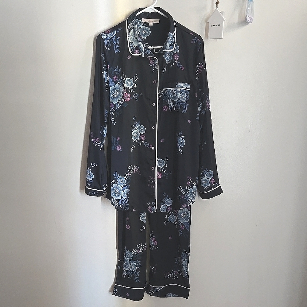 Loft Floral Black Pajama Set - Picture 1 of 11